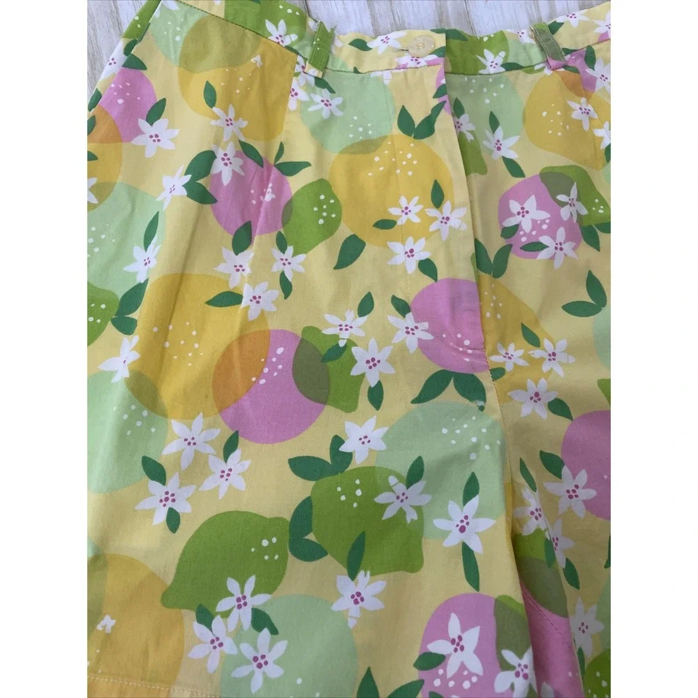 Lilly Pulitzer High Waist, Mom shorts, lemon, lime, size‎ 6